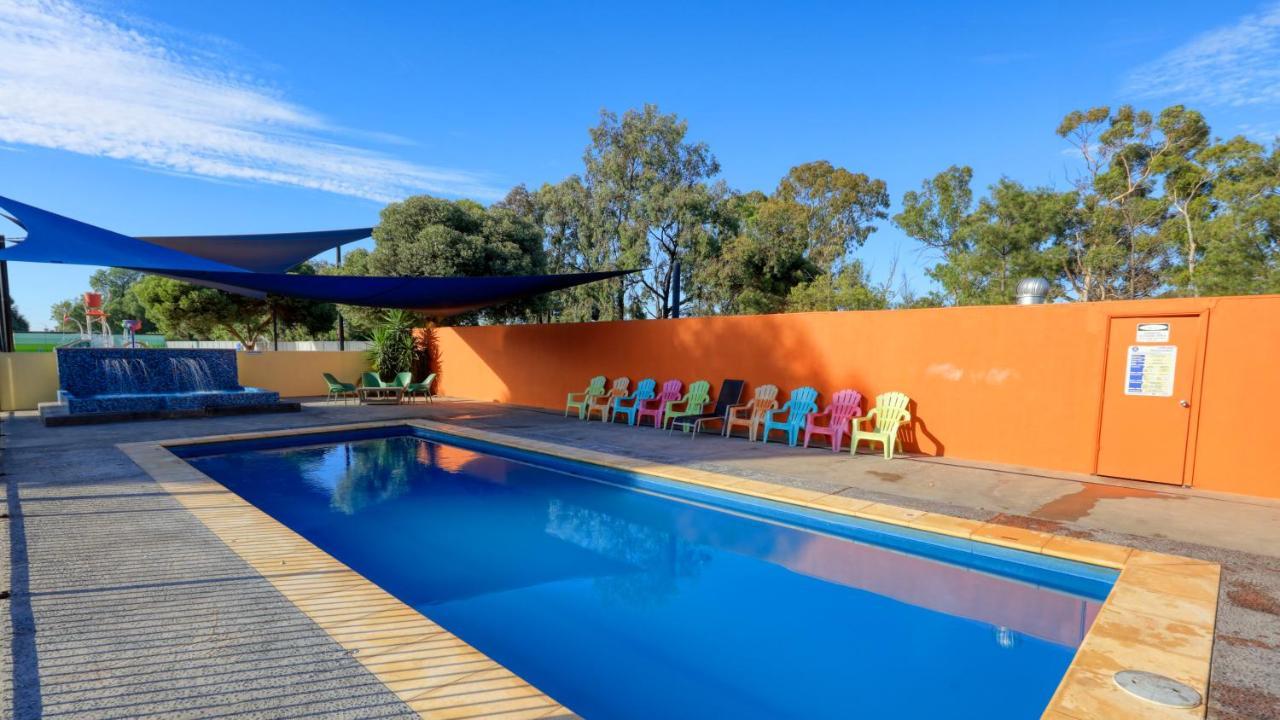 Big4 Swan Hill Hotel Exterior photo